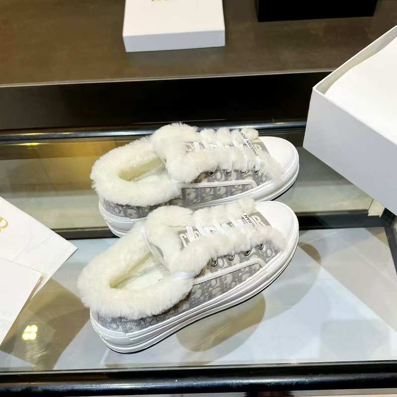 디올 자수 두꺼운 바닥 모피 안감 캐주얼 운동화 001-182396