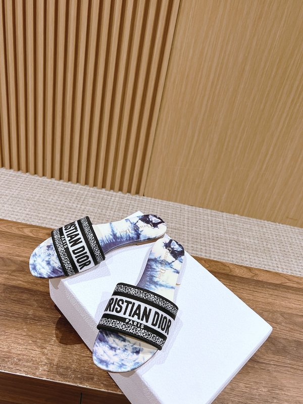 디올春夏新상 자수 가죽 슬리퍼 001-182417