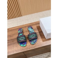 디올 봄여름 신상 자수 플랫 샌들 001-182429