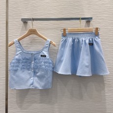 미우미우 뉴 블루 탱크톱 스커트 세트 001-182639