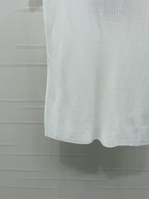 미우미우 로고 니트 조끼 001-182643