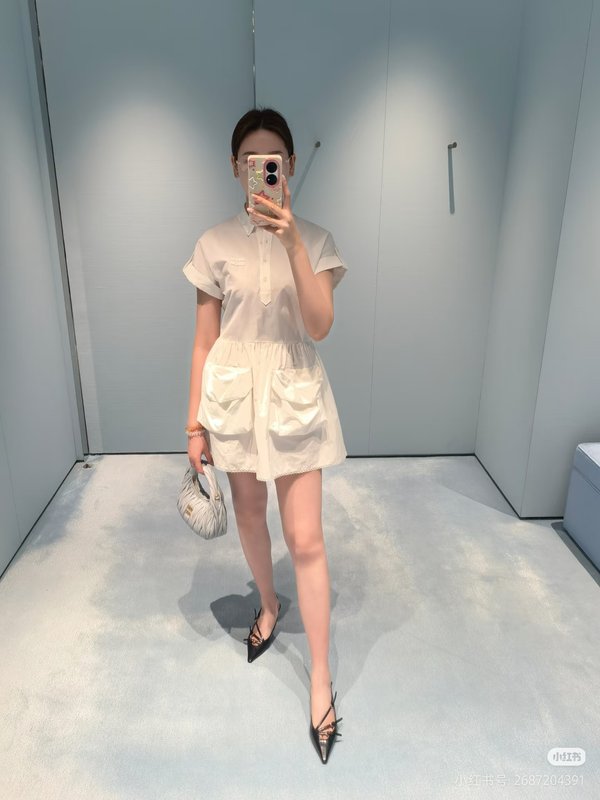 미우미우 화이트 칼라 웨이스트 레이스 원피스 001-182684