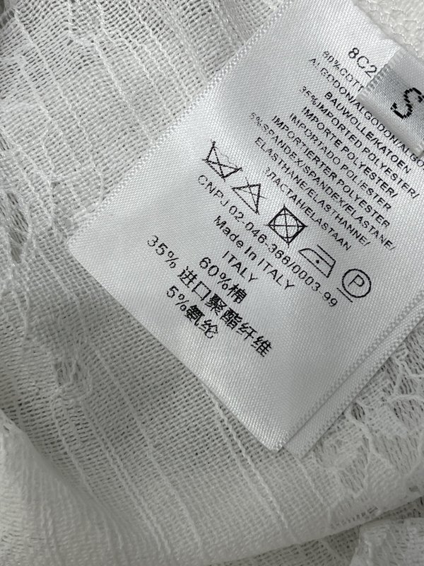 미우미우 레이스 라운드넥 반팔 티셔츠 001-182739