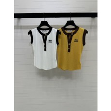 미우미우 라운드 니트 조끼 컬러 블로킹 자수 001-182751