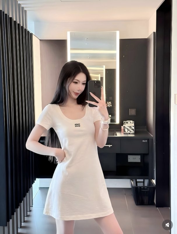 미우미우 여름 심플 코튼 반팔 원피스 001-182780