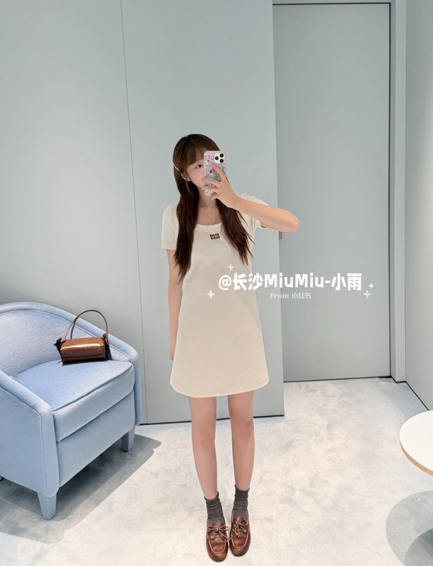 미우미우 여름 심플 코튼 반팔 원피스 001-182780