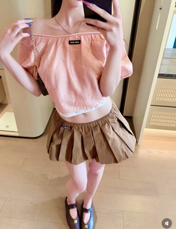 미우미우 여름 브라운 버블 플리츠 미니스커트 001-182795