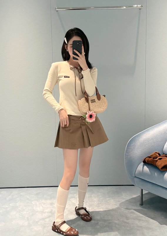 미우미우 베이지색 와플 니트 001-182832