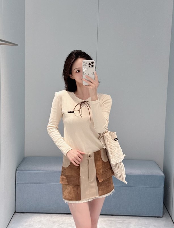 미우미우 베이지색 와플 니트 001-182832