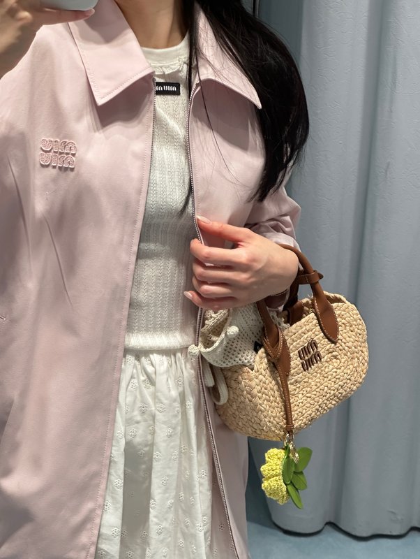 미우미우 칼라 핑크 지퍼 자켓 001-182851