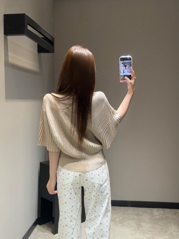 미우미우 립 니트 반팔 티셔츠 001-182874