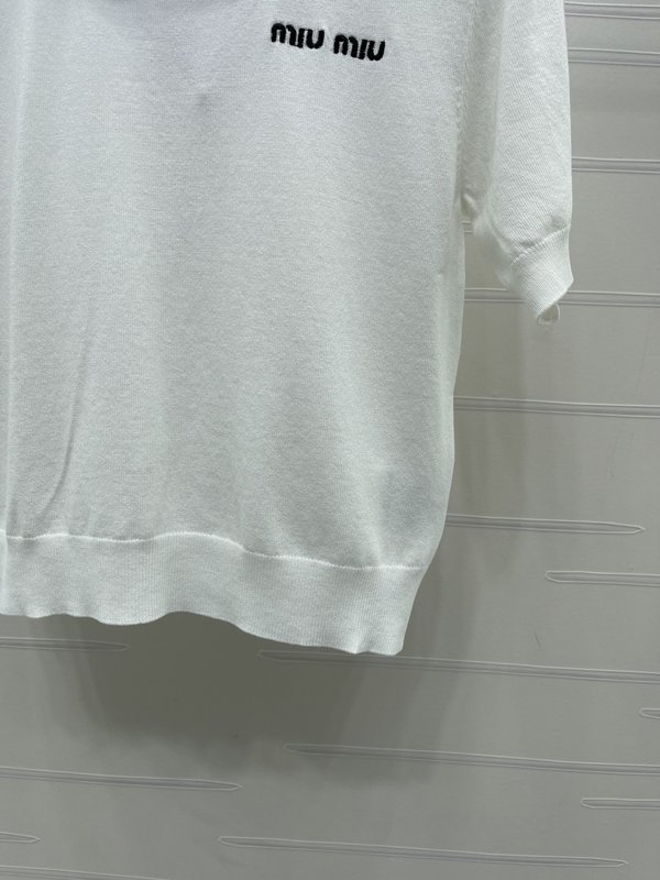 미우미우 인형 칼라 스트라이프 니트 반팔 티셔츠 001-182884