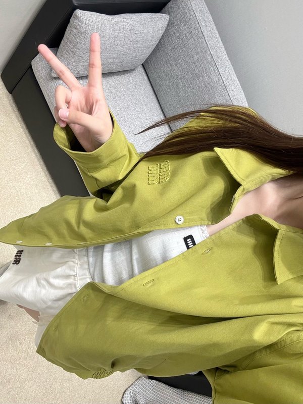 라이트 블루 칼라 지퍼 재킷 아우터 001-182905