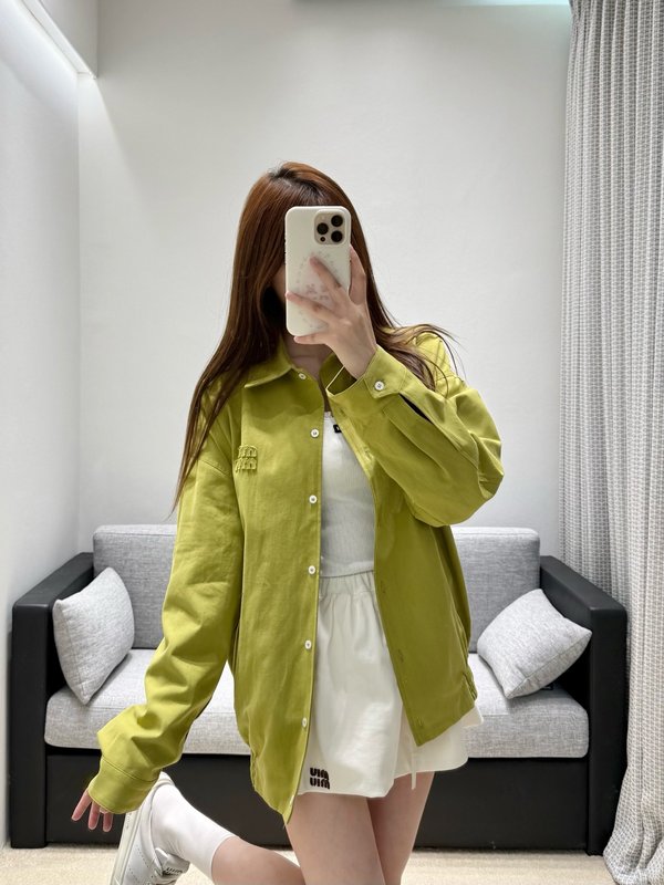 라이트 블루 칼라 지퍼 재킷 아우터 001-182905