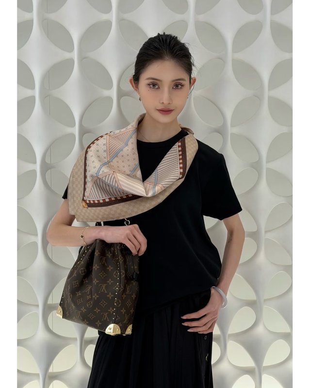 루이비통 스카프 프린트 면 드레스 001-183285