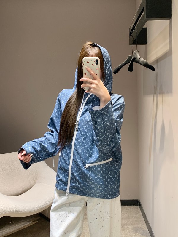 루이비통 모노그램 프린트 후드 트렌치 코트 001-183318
