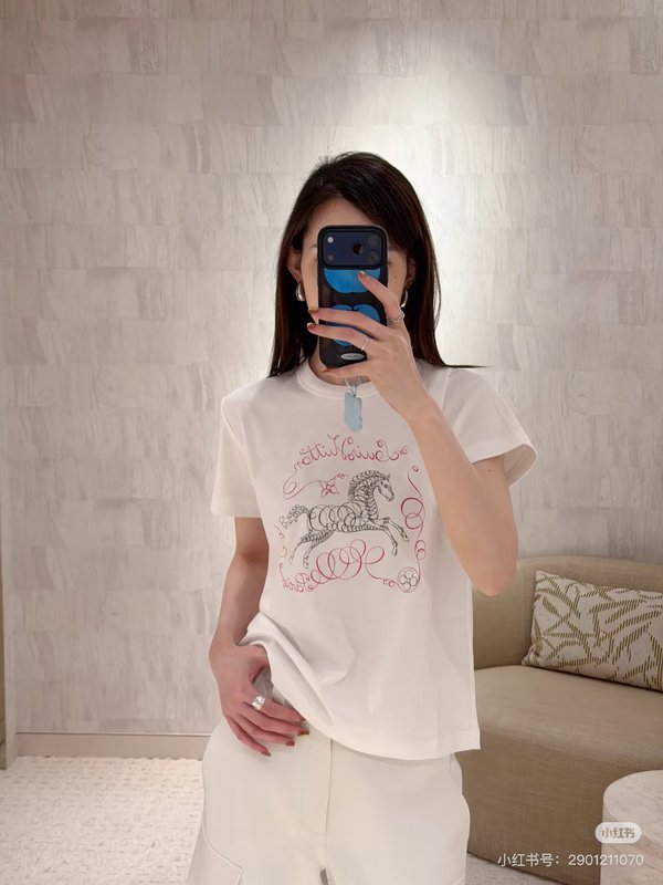 루이비통 말의 해 한정판 프린트 라운드넥 반팔 티셔츠 001-183320