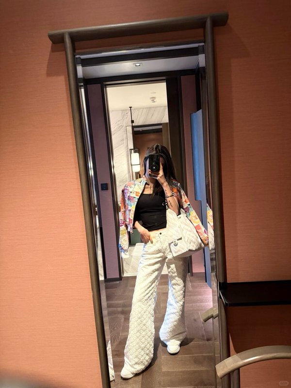 루이비통 모노그램 자수 데님 롱팬츠 001-183346