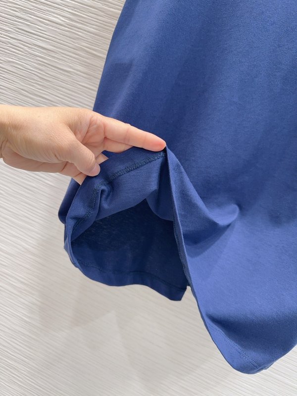 루이비통 여성 심플 반팔 티셔츠 001-183354