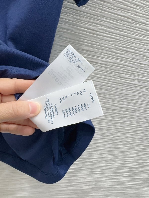 루이비통 여성 심플 반팔 티셔츠 001-183354