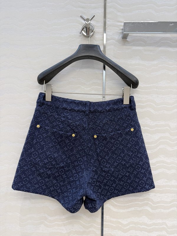 네이비 블루 모노그램 자수 데님 숏팬츠 001-183412