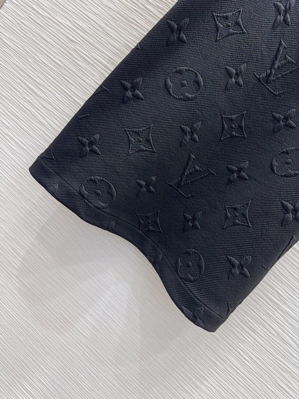루이비통 신상 부드러운 상의 001-183429
