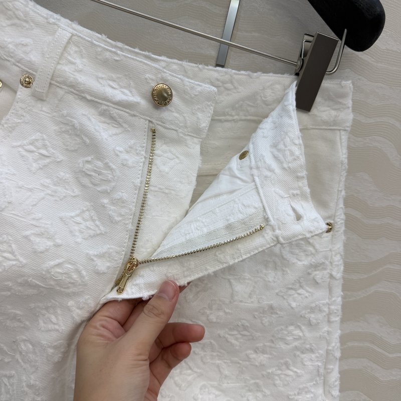 루이비통 모노그램 자수 화이트 데님 쇼츠 001-183486