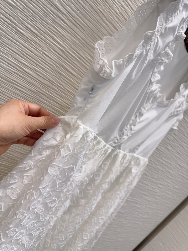 커스텀 자카드 컷오프 민소매 원피스 001-183493