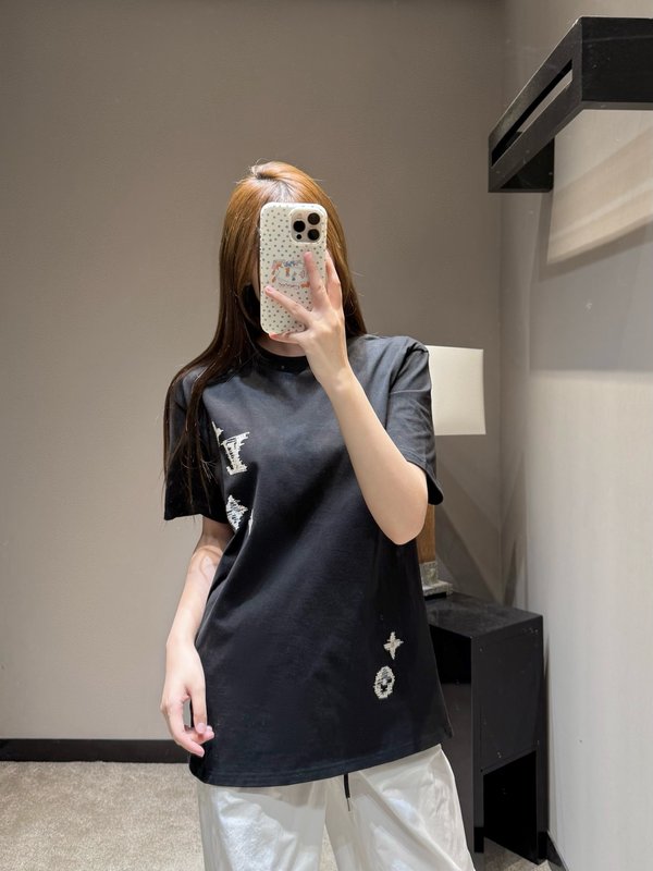 루이비통 헤비 엠브로이더리 반팔 티셔츠 001-183502