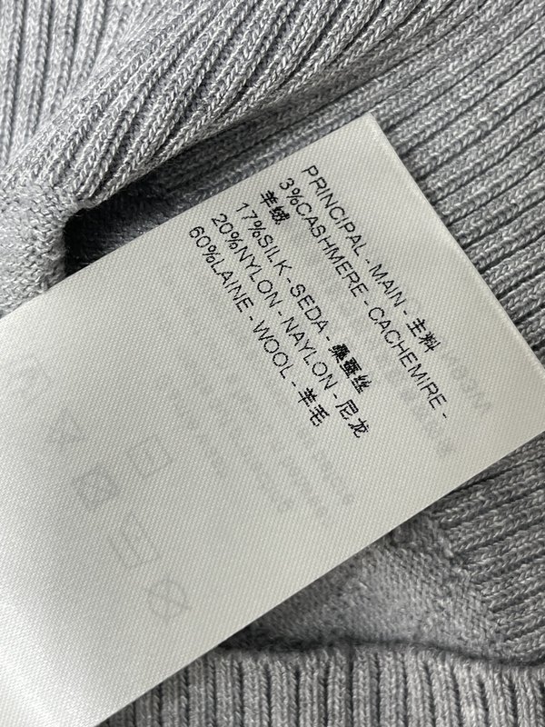 루이비통 봄여름 라운드넥 니트 반팔 001-183525