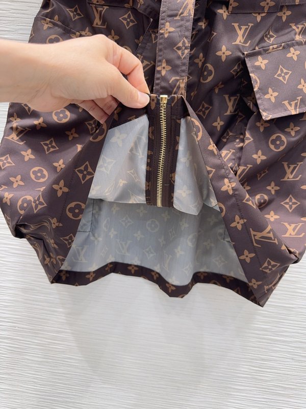루이비통 신상 민소매 원피스 001-183533
