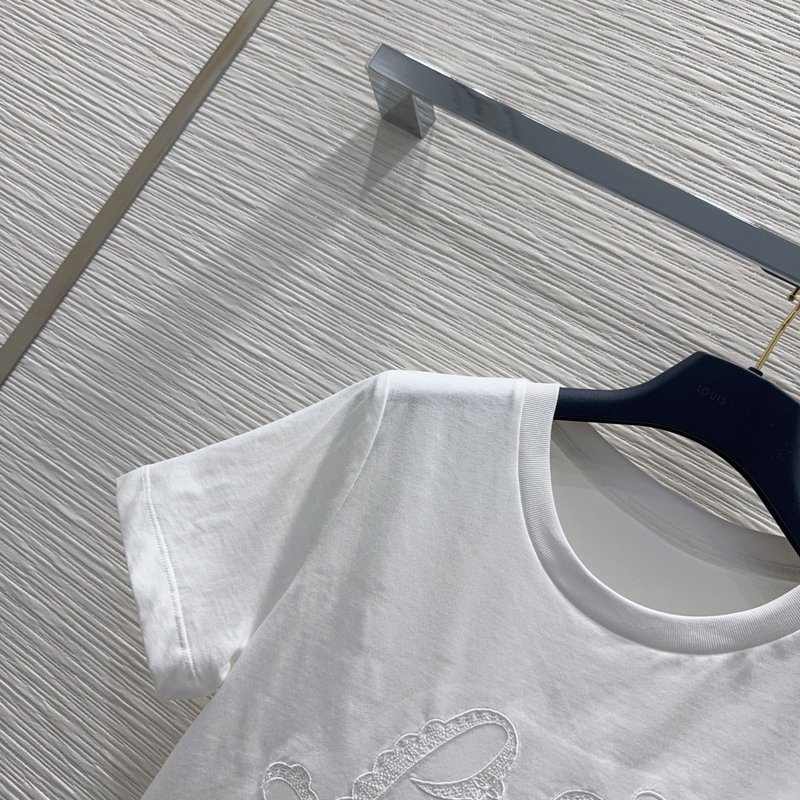 루이비통 여성 심플 숏 티셔츠 001-183535