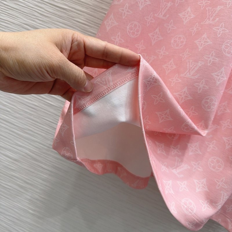 루이비통 여성 핑크 루즈핏 반팔 티셔츠 001-183569