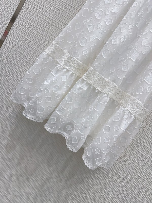루이비통 자수 컷팅 원피스 001-183581