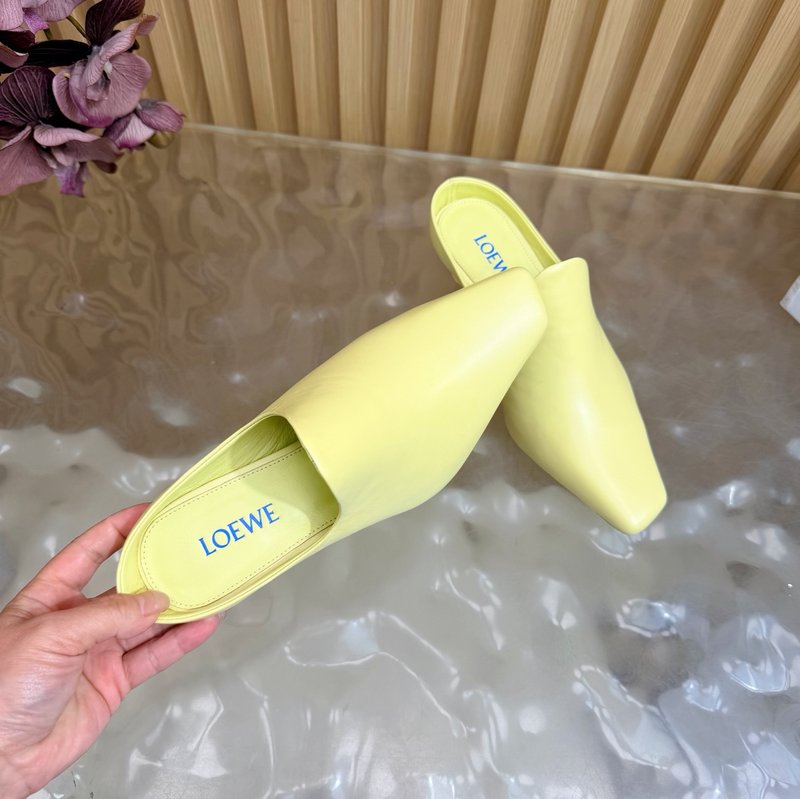 로에베 뉴 뮬 하프슬리퍼 캣힐 샌들 001-183633