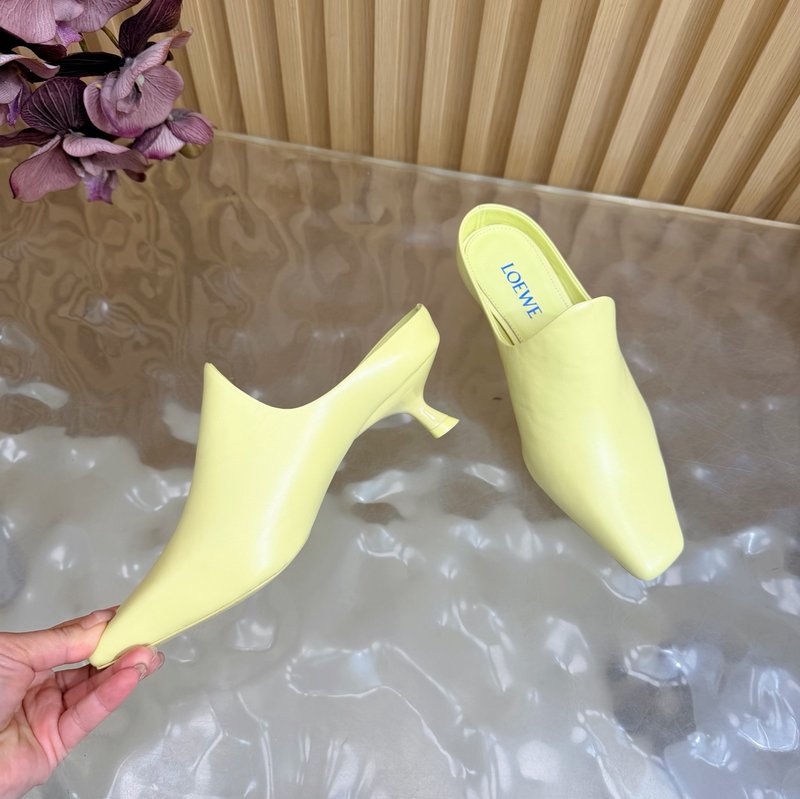 로에베 뉴 뮬 하프슬리퍼 캣힐 샌들 001-183633
