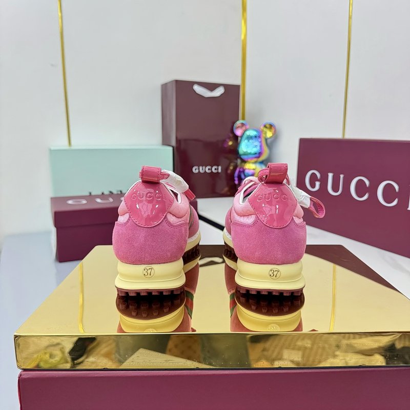 구찌 여성 GG 프린트 승마비트 로퍼 001-183738