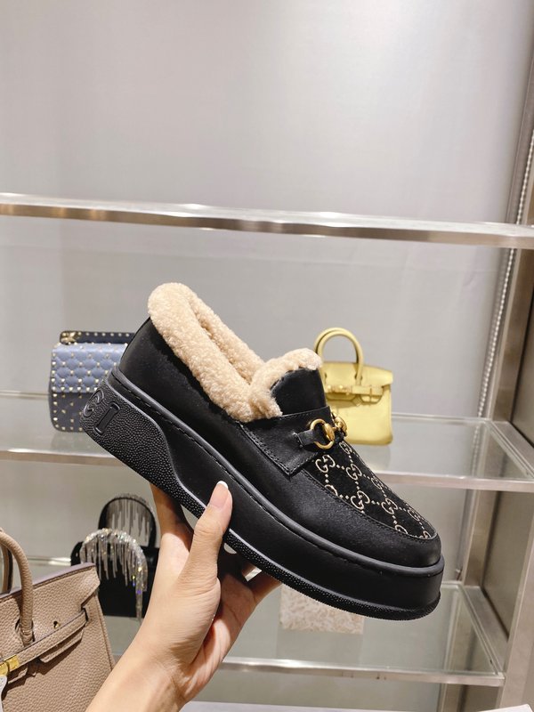 구찌 울 블렌드 말衔扣 로퍼 스노우 부츠 001-183789