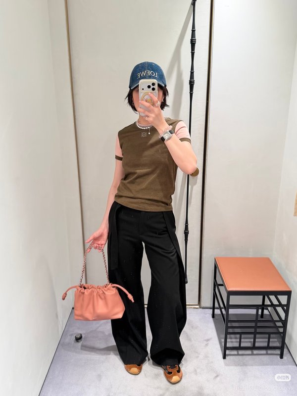 로에베 올리브그린 스플라이스 라글란 티셔츠 001-183883