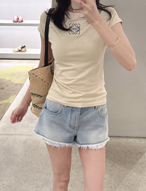 로에베 슬림핏 라운드넥 로고 티셔츠 001-183897