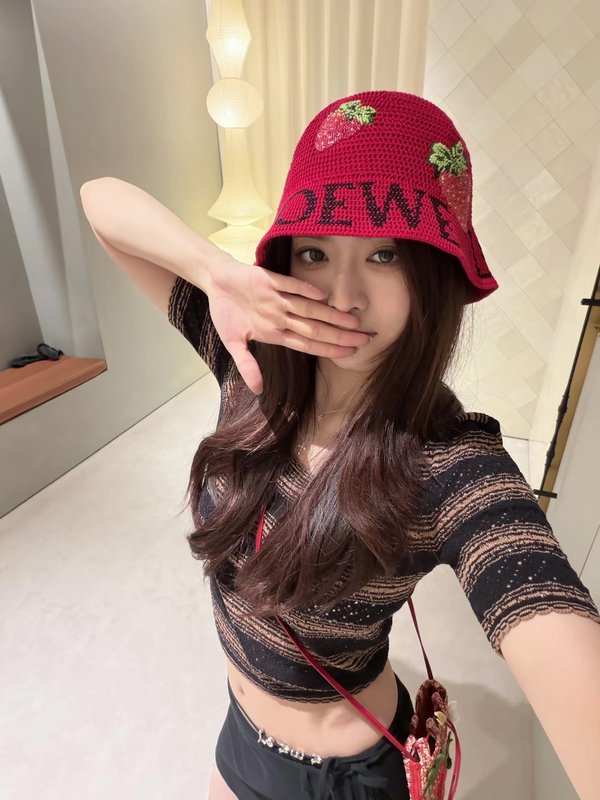 로에베 블랙 브라운 스트라이프 니트 반팔 001-184028