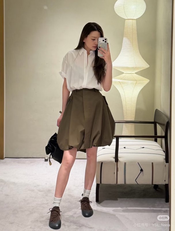 로에베 올리브그린 불규칙 버블 스커트 001-184061