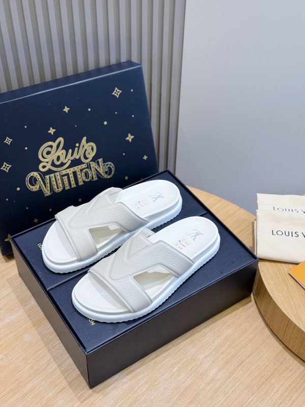 LV 오아시스 샌들 스웨드 가죽 화이트 001-185334