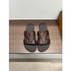 LV 남성 오스트레치 엠보 슬라이드 001-185365