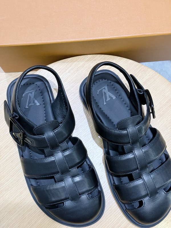 LV 남성 소皮革 샌들 프리미엄 001-185380