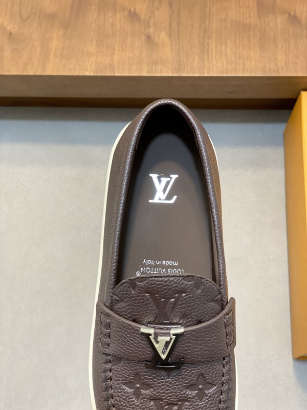 LV P600 남성 프리미엄 캐주얼 스니커즈 001-185425