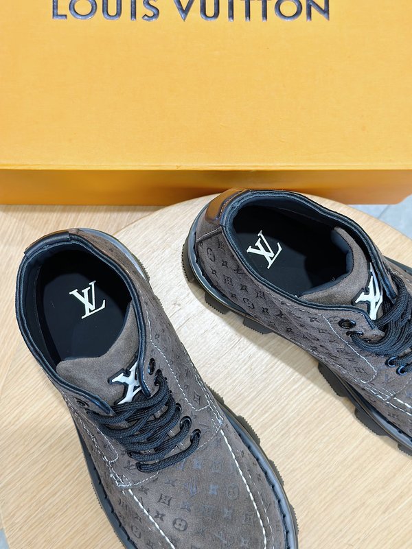 LV 남성 스웨이드 앵클부츠 체커 001-185527