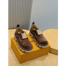 루이비통 남성 스웨이드 앵클 부츠 001-185534