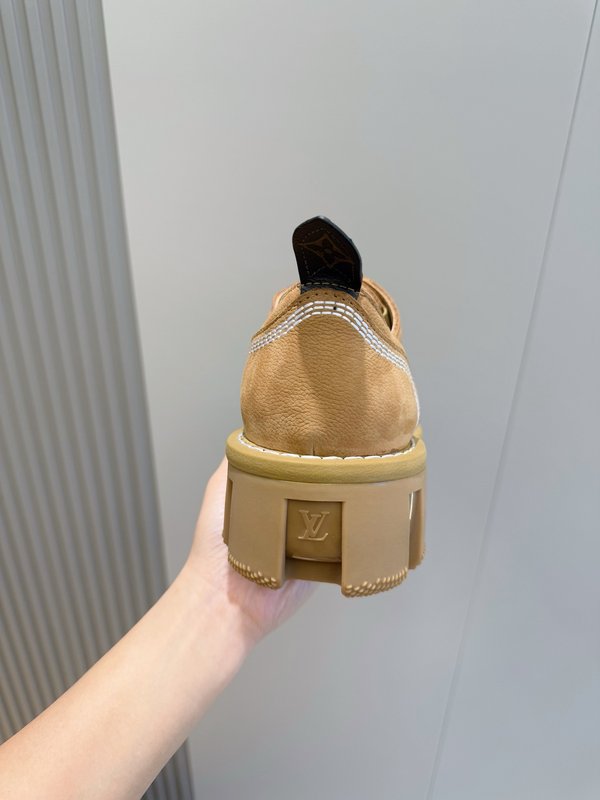 LV 체커 남성 스웨이드 앵클 부츠 001-185536