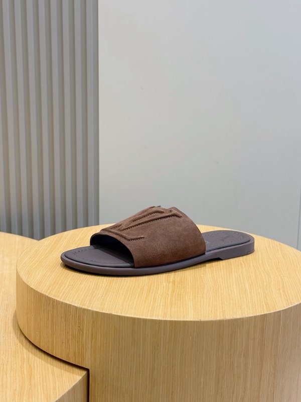 클래식 모노그램 캔버스 샌들 남성용 001-185642